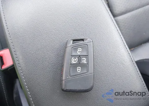 2019 Volkswagen Tiguan 2.0T Se/2.0T Sel/2.0T Sel R-Line/2.0T Sel R-Line Black из США, поврежденный, VIN 3VV2B7AX8KM009229